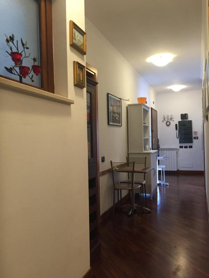 Bed and Breakfast Bb Nuova Fiera Di Roma Fiumicino Exteriér fotografie