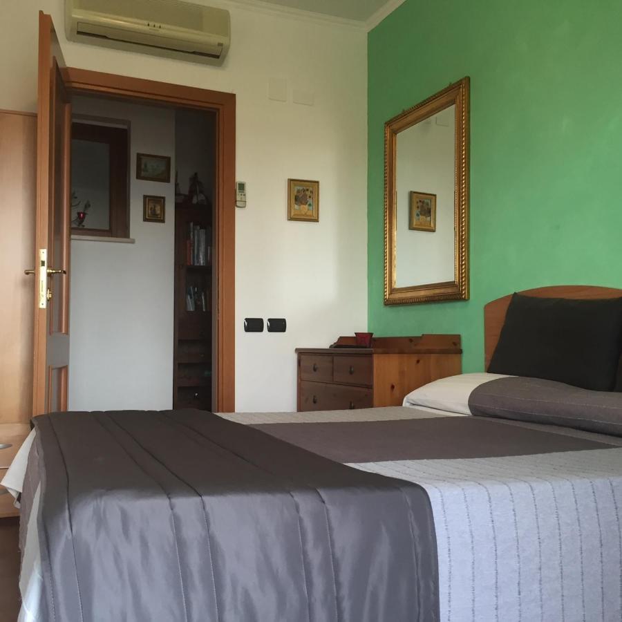 Bed and Breakfast Bb Nuova Fiera Di Roma Fiumicino Exteriér fotografie