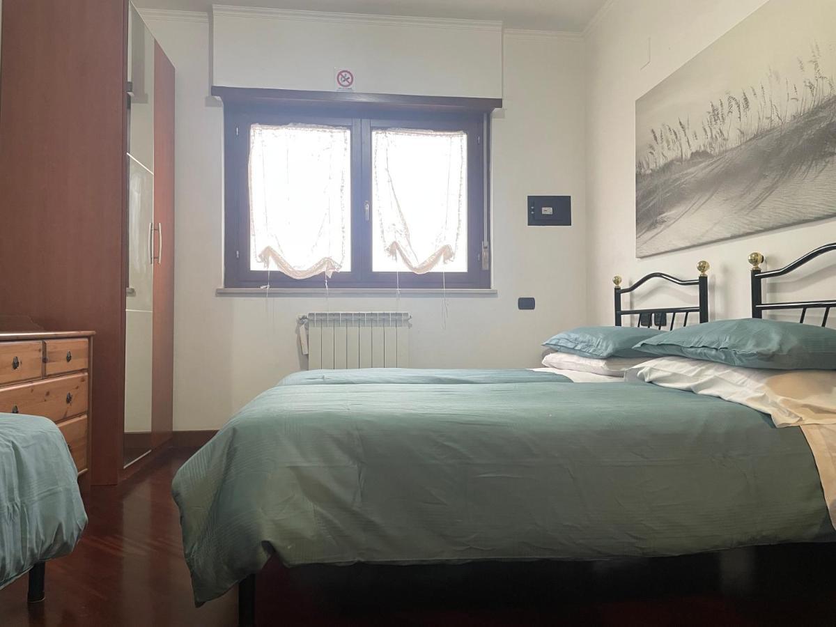 Bed and Breakfast Bb Nuova Fiera Di Roma Fiumicino Exteriér fotografie