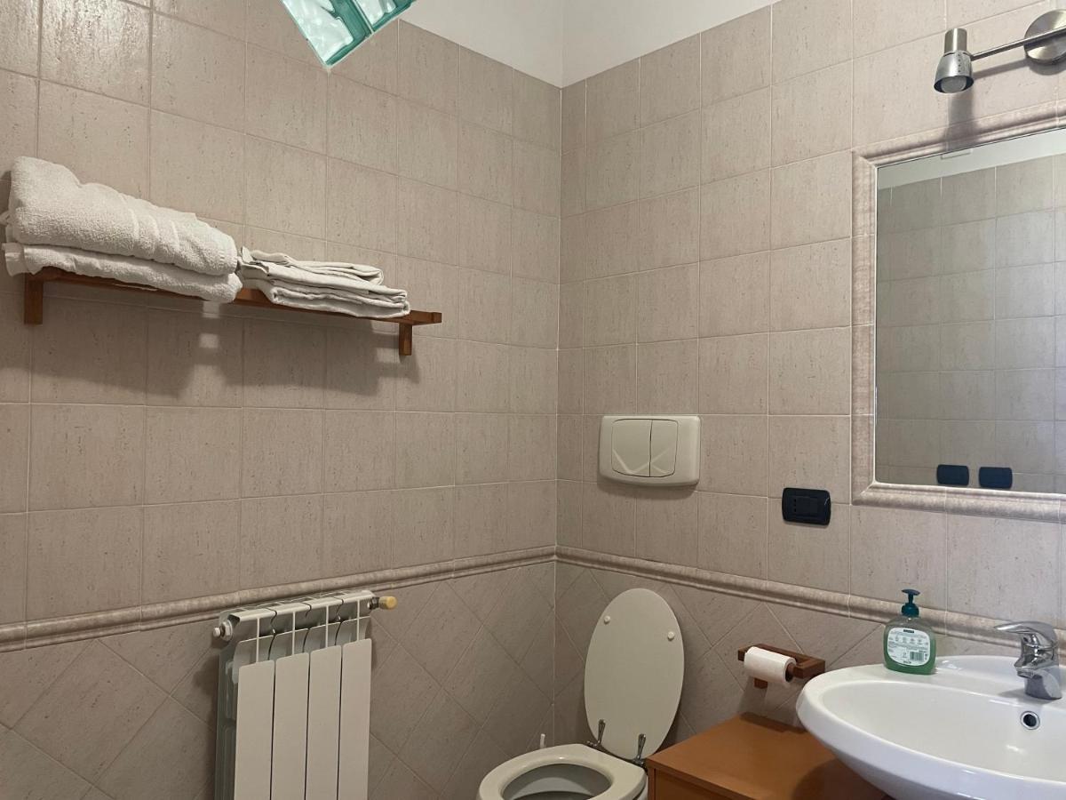 Bed and Breakfast Bb Nuova Fiera Di Roma Fiumicino Exteriér fotografie